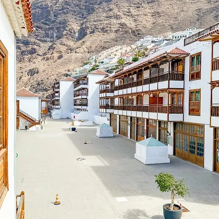 Gigantes Cliff House * אקנטילדו דה לוס גיגנטס