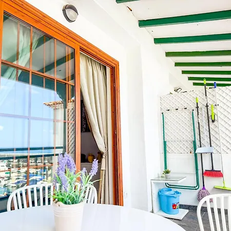 Gigantes Cliff House Apartment