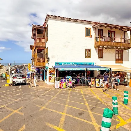 Gigantes Cliff House Apartment *