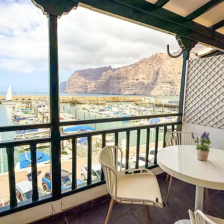 Gigantes Cliff House アカンティラド・デ・ロス・ヒガンテス