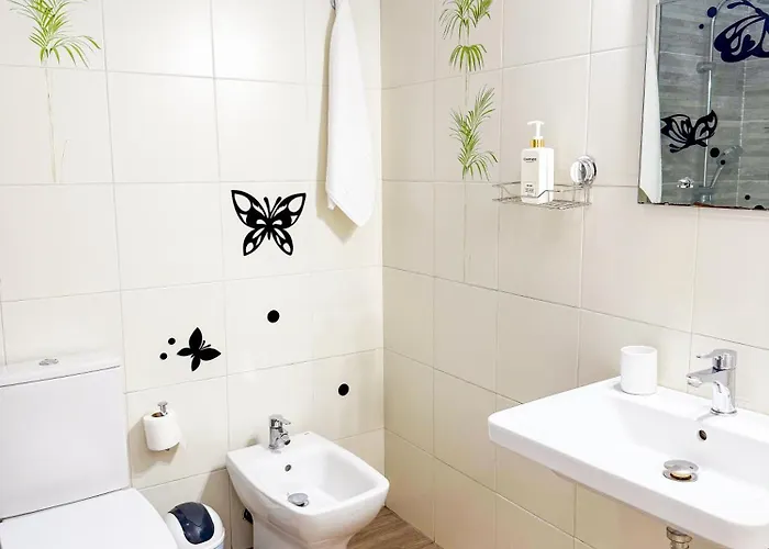 Gigantes Cliff House * Acantilado de los Gigantes